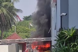 Gulkarmat Jakpus atasi kebakaran Gedung F Kampus Universitas Trisakti