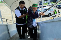 Anggota DPR usul  spesifikasi pesawat diatur di revisi UU Haji