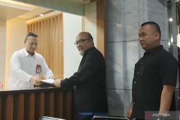 Mantan pegawai KPK ajukan uji materiil terkait batas usia pimpinan KPK