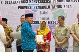 Mukomuko terima penghargaan terbaik kategori tangani stunting