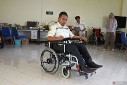 Inovasi kursi roda pintar Universitas Jember