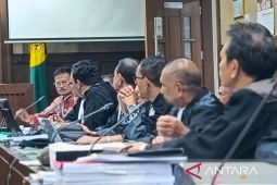 SYL  mengaku utang budi kepada orang tua pedangdut Nayunda Nabila