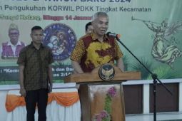 Bupati mengajak Pakomo'an Dayak Kanayatn Ketapang berbenah diri