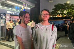 Penumpang MRT Jakarta pilih naik ojek daring imbas insiden jatuhnya alat berat di area Kejagung