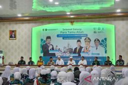 Embarkasi Banjarmasin berangkatkan jamaah Kloter 14