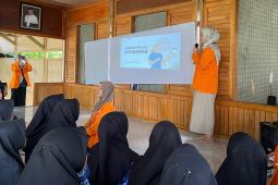 Unja edukasi kesehatan masyarakat desa Merangin melalui rumah sehat