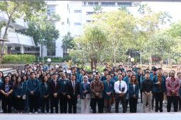 Gratis, FH Ubaya turunkan ratusan mahasiswa beri konsultasi hukum
