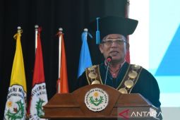 Prof. Syawal Gultom : Jadilah lulusan hebat dan kontributif