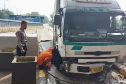 Tiga kendaraan terlibat kecelakaan di gerbang Tol, ini lokasinya