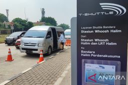 Bandara Halim resmi sediakan transportasi T-Shuttle ke Stasiun Kereta Cepat Whoosh