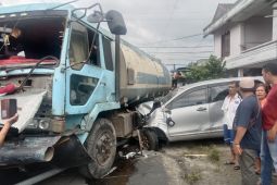 Tabrakan beruntun delapan kendaraan di Pematang Siantar,  diduga ini penyebabnya