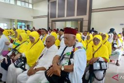 Pemerintah berangkatkan 449 calon haji kloter pertama Jambi