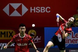 Ganda campuraan Dejan/Gloria kandaskan juara dunia di 16 besar Indonesia Open