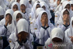 FOTO - Doa bersama pelajar untuk Palestina di Aceh