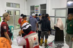 Tim Basarnas Cianjur temukan jasad bocah laki-laki