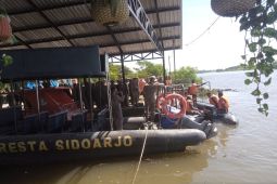 Satuan Brimob Polda Jatim perkuat kemampuan pertolongan di perairan