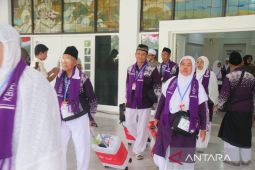 Enam calon haji asal Kabupaten Bogor batal diterbangkan ke Makkah