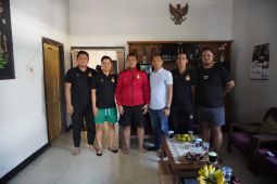 Mantan pemain terbaring sakit, Persik beri dukungan untuk kesembuhan Alfian Agung