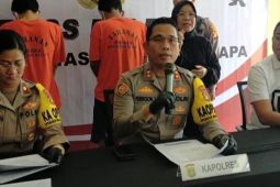 Polisi menangkap dua pria pengedar sabu satu kilogram