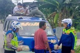 Satlantas Polres Simalungun patroli tertib lalulintas, tilang pelanggar peraturan