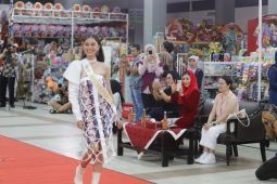 "TGX Street Fashion" Trenggalek berlangsung meriah