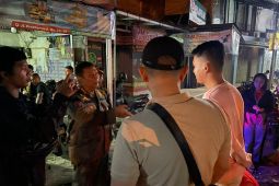 Belasan pembuang sampah sembarangan di Depok ditangkap