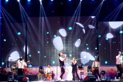 Konser puncak Hari Jadi Kota Surabaya