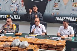 Polisi bongkar kasus narkoba jenis ganja seberat 26 kg di Depok dan Jaktim