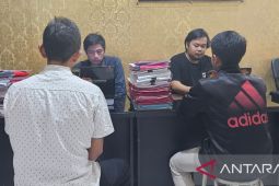 Polisi tangkap tiga pencuri spesialis barang elektronik di wilayah Sukabumi