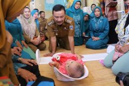 196.113 balita di Garut diperiksa untuk mendeteksi stunting