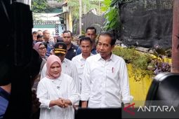 Pj Gubernur Jabar apresiasi kunjungan Presiden Jokowi di Posyandu Bogor