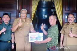 Kementan bantu mesin pompa air untuk kelompok tani di Sintang Kalbar