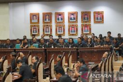 Bupati Gianyar sampaikan Raperda RPJPD 2025--2045