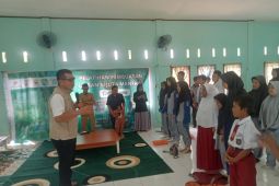 Pelajar SLB Negeri Tanjab Timur, antusias ikuti sosialisasi pembuatan Eco Enzyme yang digelar SKK Migas PetroChina