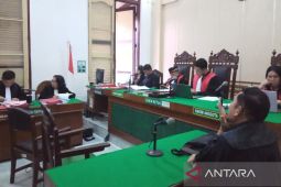 Curi arus listrik tambang bitcoin, hakim vonis penjara 5,5 tahun dua terdakwa