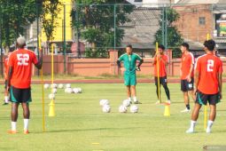 Liga 1: Latihan perdana, pelatih Persebaya harap pemain kondisi prima