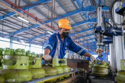 Pertamina tambah pasokan solar dan elpiji 3 kg jelang Idul Adha