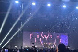 B.I sukses memukau penggemarnya di Jakarta