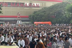 Jamaah Majlis Tafsir Al-Quran Solo laksanakan shalat Idul Adha di Manahan