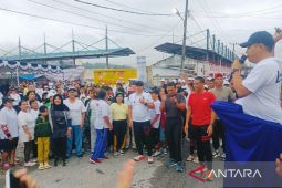 Ikuti jalan santai dan senam massal, Pj Bupati Taput : Jagalah kesehatan dan kebugaran