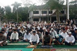 Khatib ajak umat Islam teladani keteguhan hati Nabi Ibrahim AS
