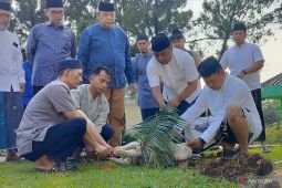 Pemkab bagikan 90 sapi dan 30 kambing untuk kurban di berbagai masjid dan pesantren di Kabupaten Bogor