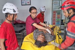 Basarnas evakuasi ODGJ yang lompat dari jembatan setinggi 250 meter