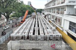 Proyek jalan layang depan Stasiun Kereta Api capai 52 persen