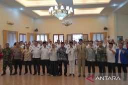 Ketua DPRD Bogor bangunkan sekretariat untuk Pengurus DPC Apdesi