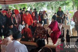 PDIP belum tugaskan Risma di Pilkada Jatim 2024