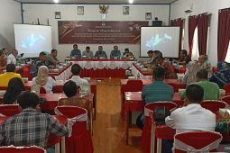 KPU Kapuas Hulu meminta warga proaktif saat coklit data pemilih pilkada