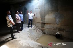 Pj Bupati Taput tinjau progres perbaikan pipanisasi air bersih hingga kondisi reservoar
