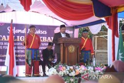 Bupati Dolly bersama warga Muhammadiyah Tapsel di Sayur Matinggi, ada apa?