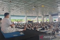 Solo dan wisata kebugaran di Hari Yoga Internasional